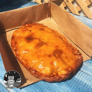 Empanada de carne de bonito tradicional